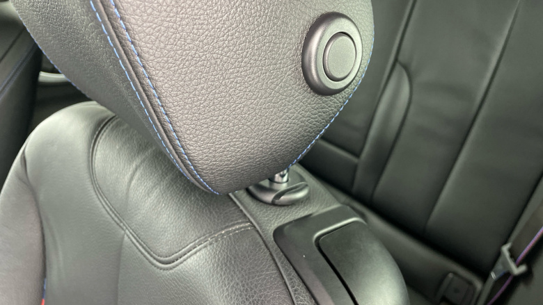 BMW 4 Series 440i M Sport 2dr Auto [Professional Media] Petrol Coupe